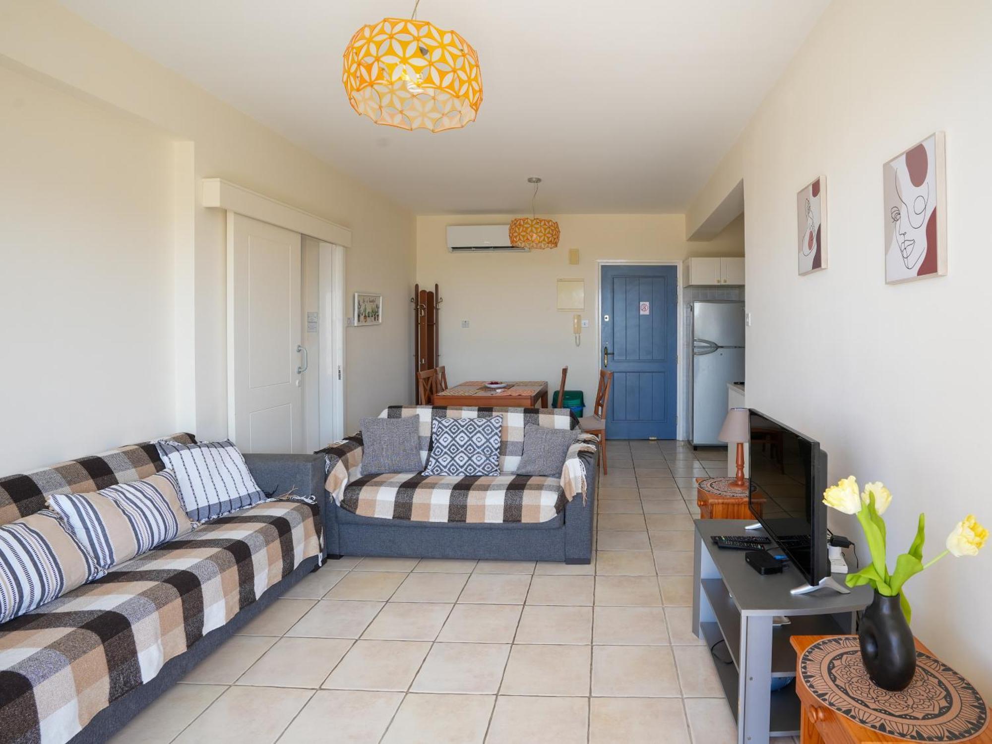 Resitour - Kings Palace Paphos Exterior photo
